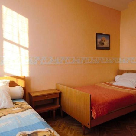 Gîte communal 150 Sainpuits Chambre photo